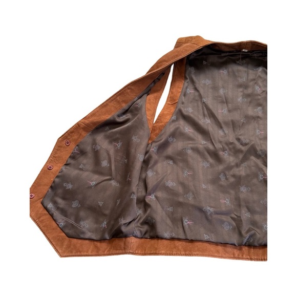 Eclectic Granpa Suede Vest with Button Closure - Picture 7 of 14